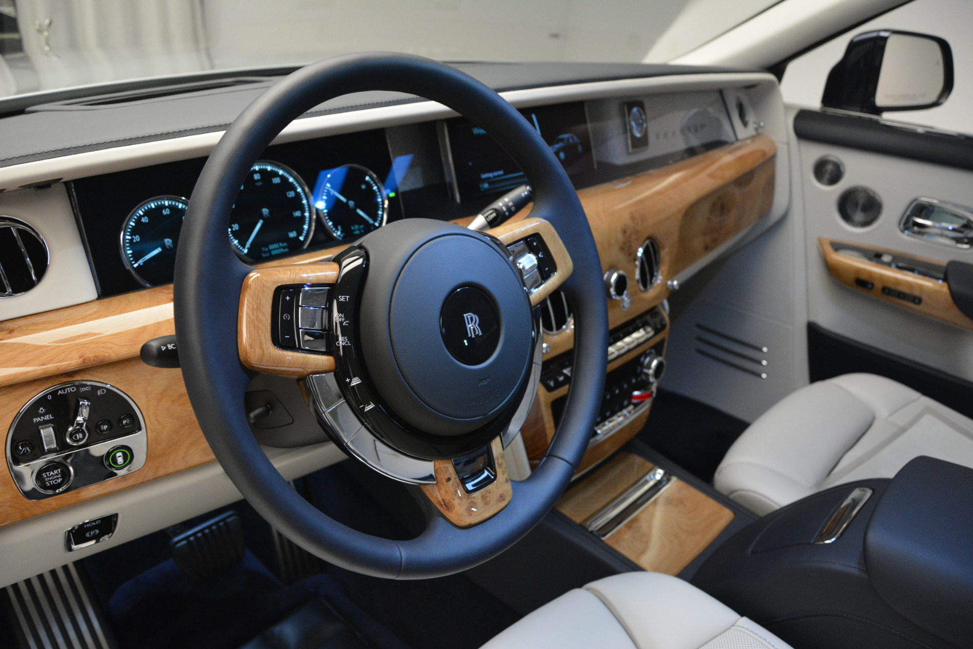 Rolls Royce Phantom 2020 Interior