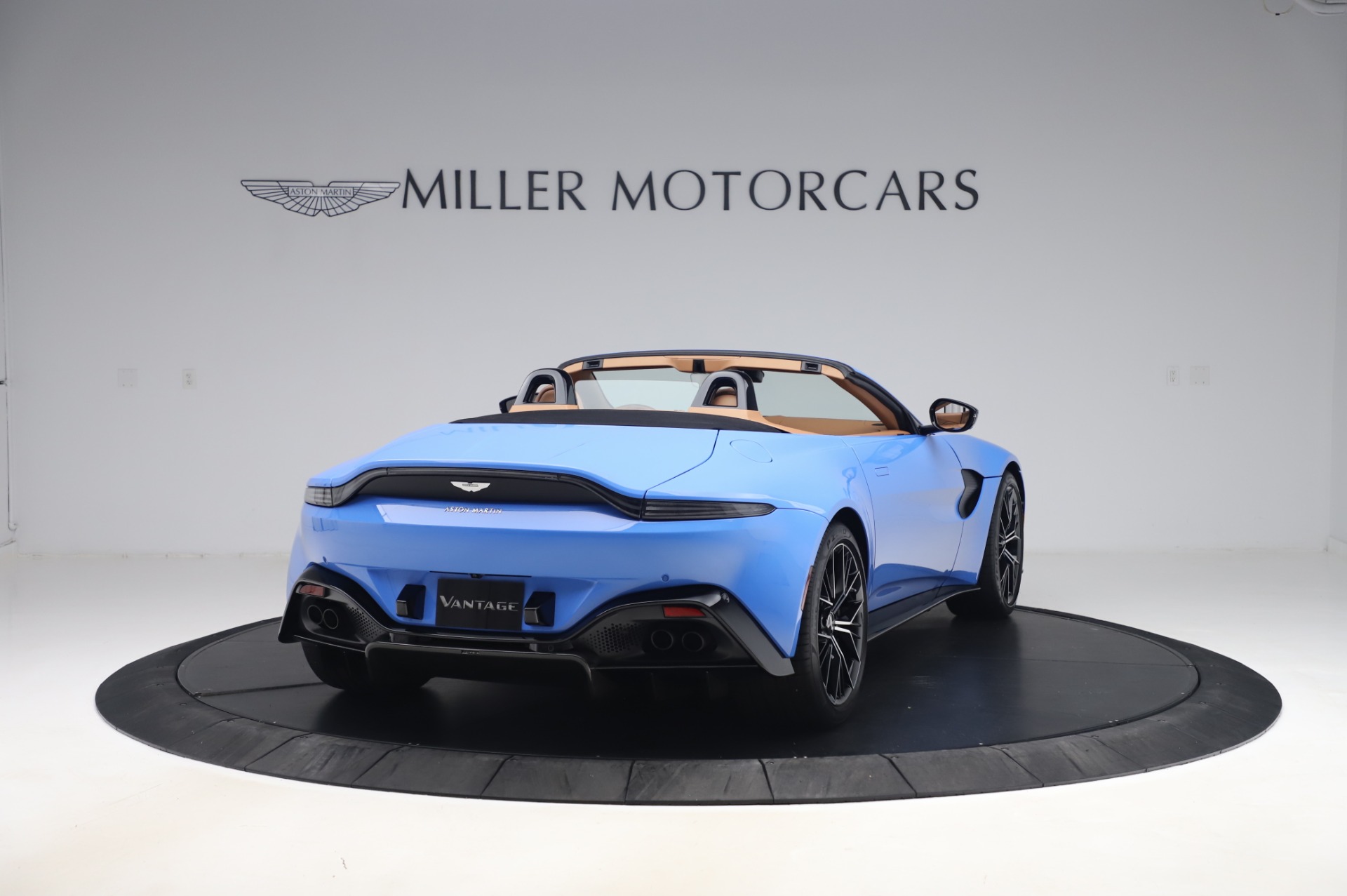 New 2021 Aston Martin Vantage Roadster For Sale (Special Pricing