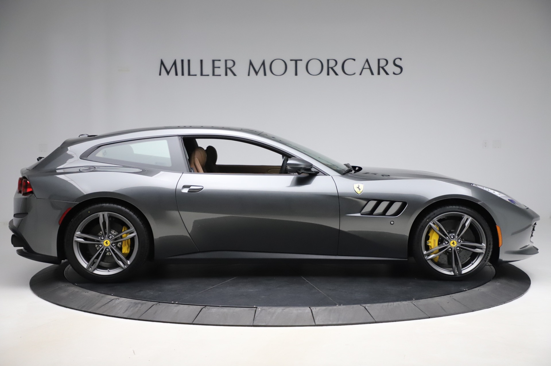 2020 ferrari gtc4lusso price