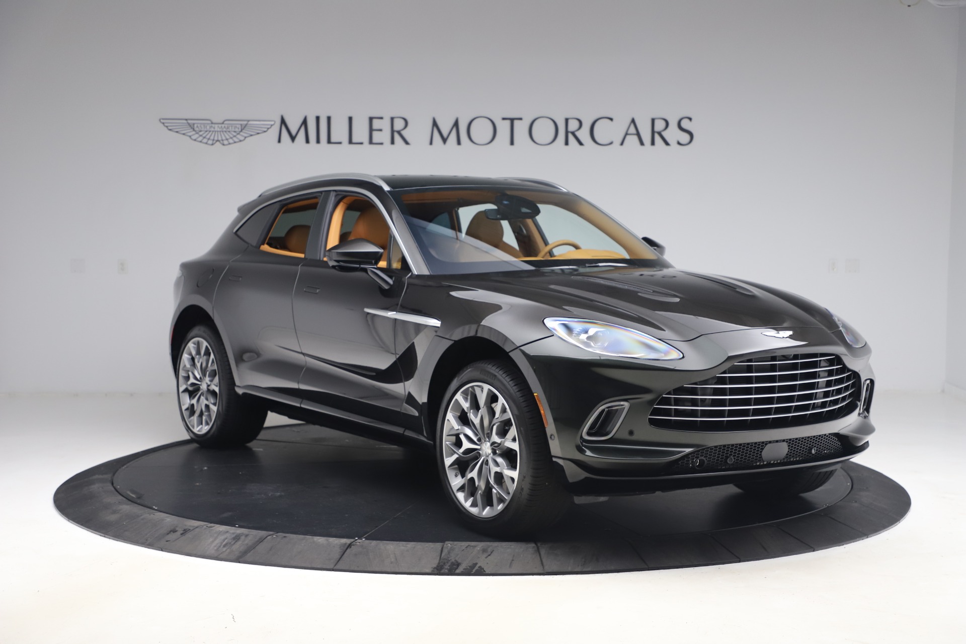 New 2021 Aston Martin DBX For Sale (Special Pricing) | McLaren