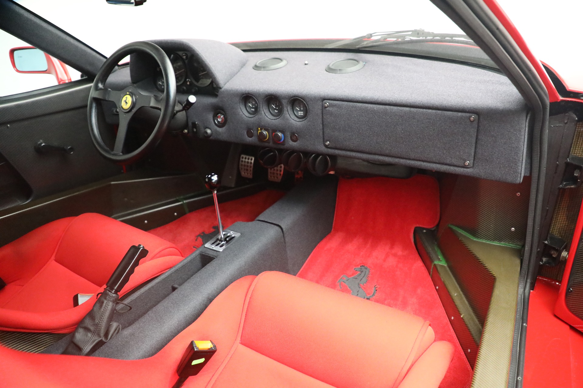 Ferrari f40 interior