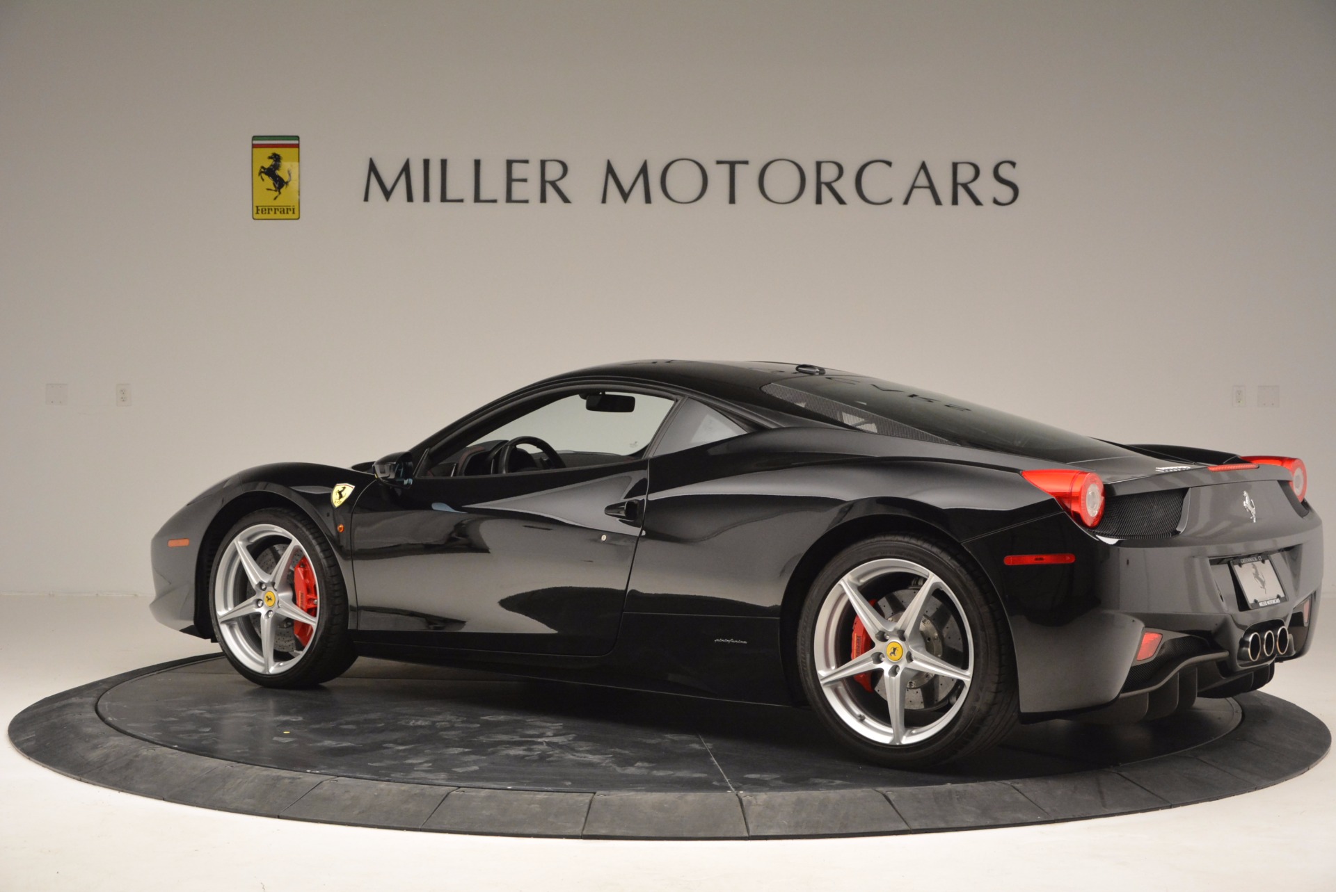 Pre Owned 2013 Ferrari 458 Italia For Sale Special Pricing Mclaren Greenwich Stock 4437